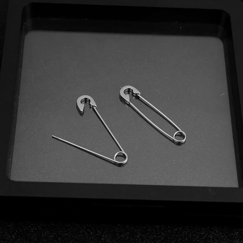 2021Lucky Pin Earrings Men and Women Personality Stainless Steel Trend Big Pin Earrings Ear Jewelry for Women Party Jewelry Gift
2021Lucky Pin Earrings Men and Women Personality Stainless Steel Trend Big Pin Earrings Ear Jewelry for Women Party Jewelry Gift
