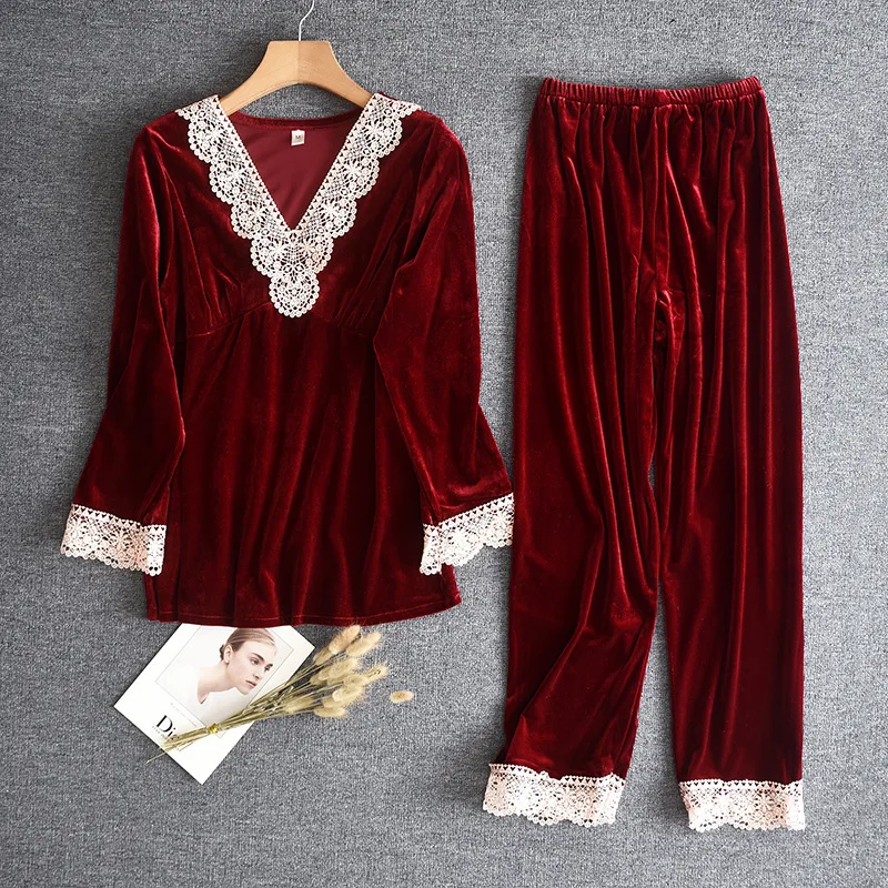 Women V-neck Pajamas Set Velour 2PCS Sleepwear Lace Trim Shirt&Pants Elastic Waist Sleep Set Autumn Velvet Pijamas Suit
Women V-neck Pajamas Set Velour 2PCS Sleepwear Lace Trim Shirt&Pants Elastic Waist Sleep Set Autumn Velvet Pijamas Suit