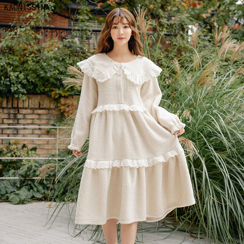 Women Autumn Winter Nightgown Thicken Coral Fleece Bow Lace Princess Lovely Ladies Home Dress Sleepwear
Women Autumn Winter Nightgown Thicken Coral Fleece Bow Lace Princess Lovely Ladies Home Dress Sleepwear
