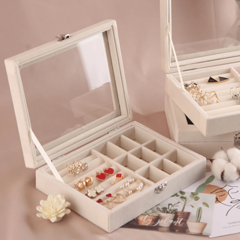 2021 New Arrivals Cream Jewelry Display Box Using Earrings Ring Stand Organizer Display Box Use High Velvet Material Touch Soft
2021 New Arrivals Cream Jewelry Display Box Using Earrings Ring Stand Organizer Display Box Use High Velvet Material Touch Soft