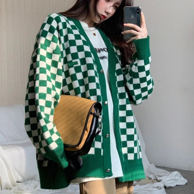 Plaid Cardigan Women Loose Checkerboard Sweater Winter Argyle Sweater Female Knit Cardigan Korean Fashion Long Sleeve Knitwear
Plaid Cardigan Women Loose Checkerboard Sweater Winter Argyle Sweater Female Knit Cardigan Korean Fashion Long Sleeve Knitwear
