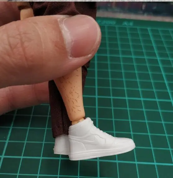 Japan Anime Slam Dunk Anzai Yoshimitsu Action Figures Super Movable Joints Character Figurines Collectible Model Toy
Japan Anime Slam Dunk Anzai Yoshimitsu Action Figures Super Movable Joints Character Figurines Collectible Model Toy