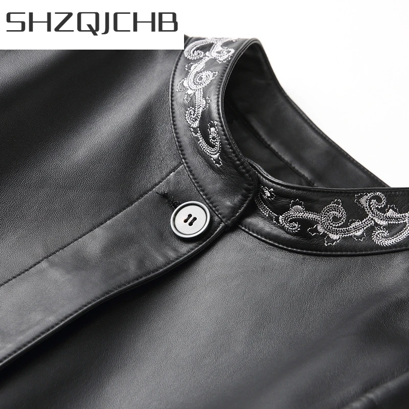 JCHB 2021 Streetwear Genuine Leather Overcoat Women Luxury Embroidery Sheepskin Long Coat Jacket Fashion Winter Stand Collar Out
JCHB 2021 Streetwear Genuine Leather Overcoat Women Luxury Embroidery Sheepskin Long Coat Jacket Fashion Winter Stand Collar Out