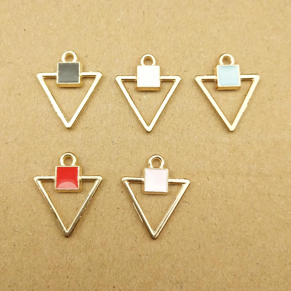 10pcs 15x18mm enamel triangle charms for jewelry making and crafting cute earring pendant necklace bracelet charms
10pcs 15x18mm enamel triangle charms for jewelry making and crafting cute earring pendant necklace bracelet charms