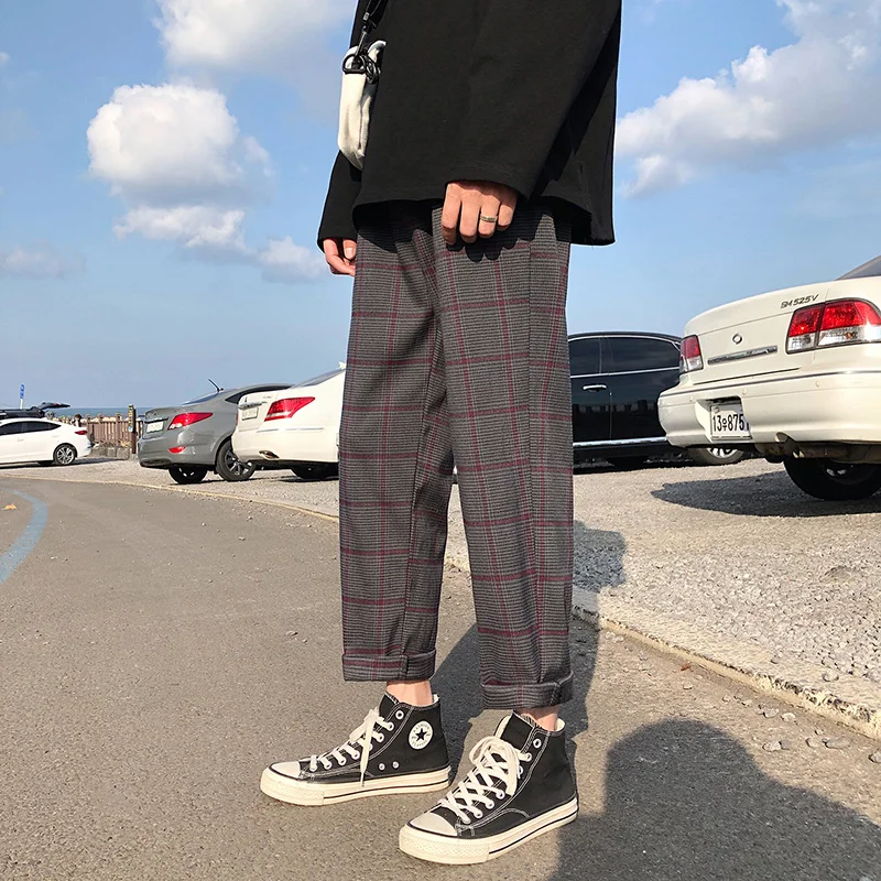 Korean Men Plaid Pants Vintage Ankle length Trousers 2020 Streetwear Fashion pant homme Loose Checkered Pant Man Sale 
Korean Men Plaid Pants Vintage Ankle length Trousers 2020 Streetwear Fashion pant homme Loose Checkered Pant Man Sale
