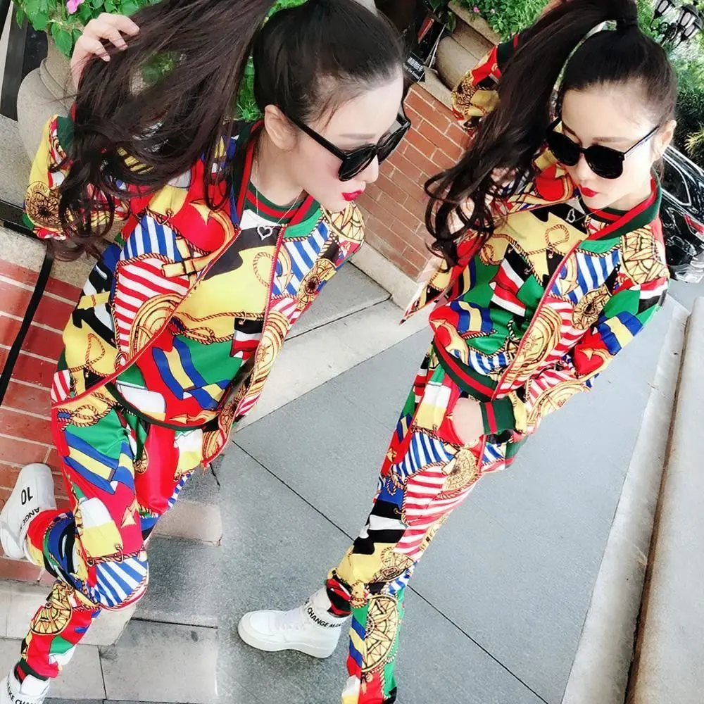 Suit Women's Fashion European Station 2021 Spring New Thin Exercise Fashionable Printed Casual Jacket Three-Piece Suit Fashion
Suit Women's Fashion European Station 2021 Spring New Thin Exercise Fashionable Printed Casual Jacket Three-Piece Suit Fashion