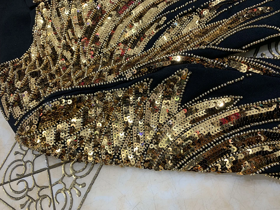High Quality Spring 2021 Women'S Sequined Club 2 Two-Piece Set Sexy Long Sleeve Top And Short Skirt Celebrity Party Bodycon Set
High Quality Spring 2021 Women'S Sequined Club 2 Two-Piece Set Sexy Long Sleeve Top And Short Skirt Celebrity Party Bodycon Set