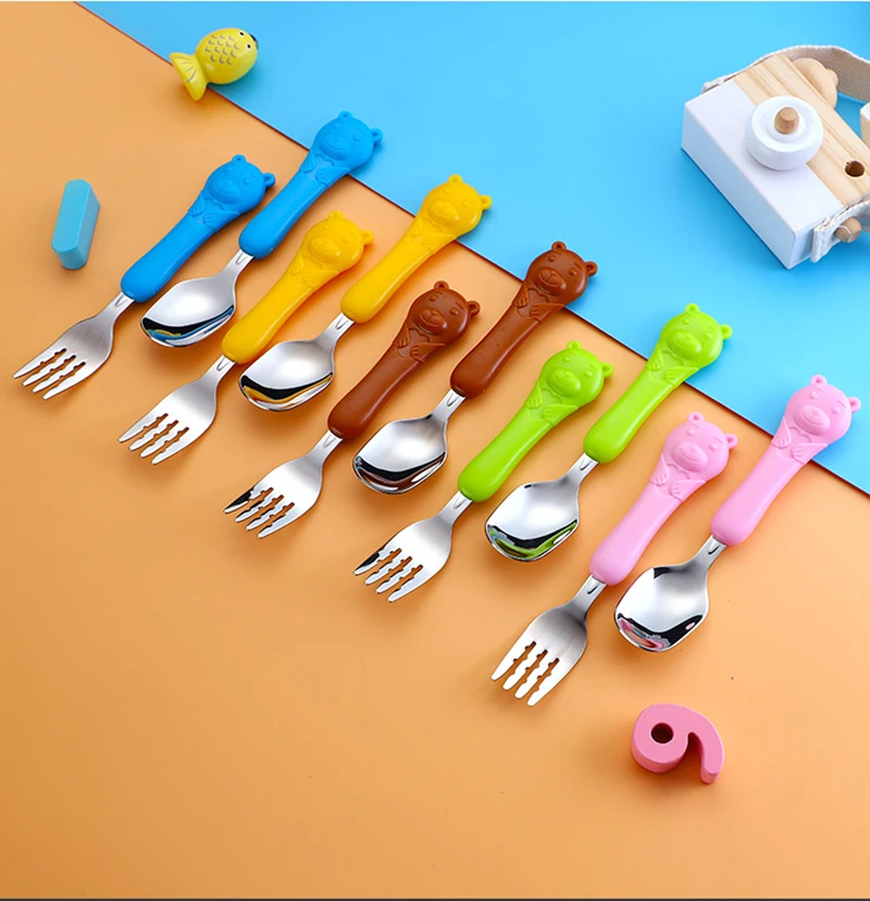Spoon Fork Set Children's Tableware Box Cute Bear Cartoon Suit 304 Stainless Steel ABS Gum Gift 0 
Spoon Fork Set Children's Tableware Box Cute Bear Cartoon Suit 304 Stainless Steel ABS Gum Gift 0