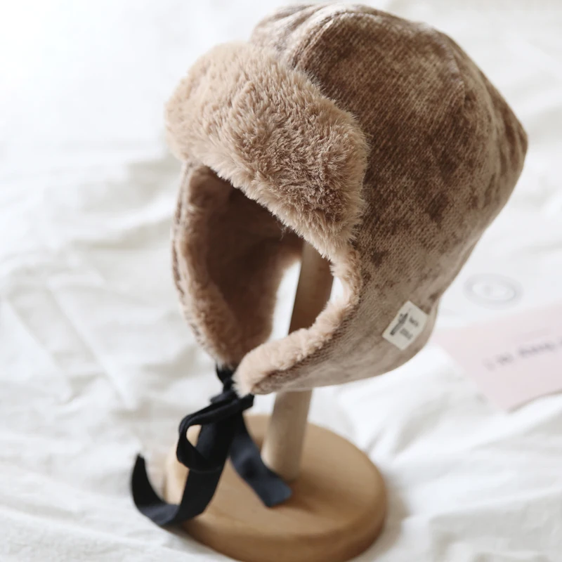 2020 kpop Japan retro lambsworol winter women's hat thunderwind tab flying cap ski white warm | Аксессуары для одежды