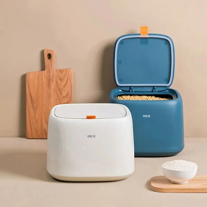 Pets Dog Cat Food Storage Container Dry Food Dispenser Puppy Dog Feeder Portable Food Container Feeder Pet supplies
Pets Dog Cat Food Storage Container Dry Food Dispenser Puppy Dog Feeder Portable Food Container Feeder Pet supplies