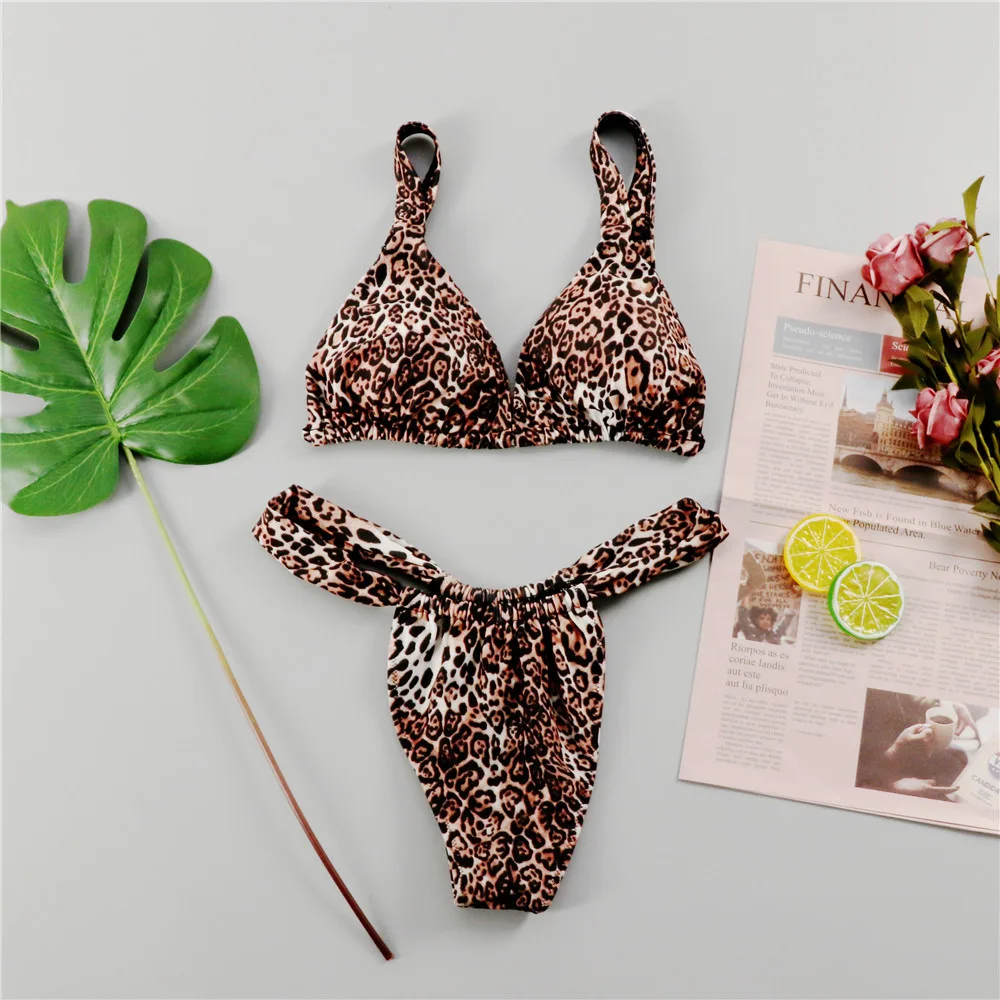 Sexy Bikini Low waist swimsuits 2021Women Leopard Print Beachwear mini Thong Bijini Set
Sexy Bikini Low waist swimsuits 2021Women Leopard Print Beachwear mini Thong Bijini Set