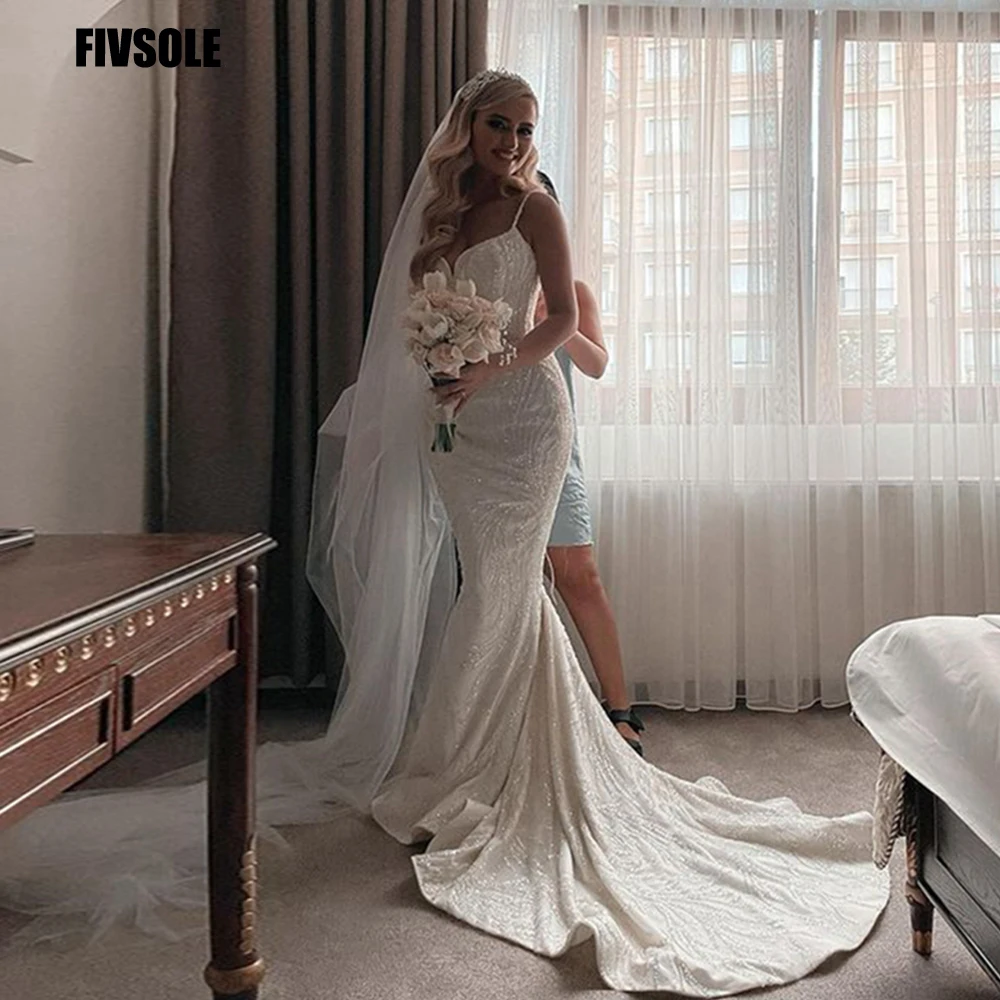 Fivsole Glitter Modern Mermaid Wedding Dress Spaghetti Straps Back Buttons Sweep Train Sexy Long Bridal Gown Vestido De Noiva
Fivsole Glitter Modern Mermaid Wedding Dress Spaghetti Straps Back Buttons Sweep Train Sexy Long Bridal Gown Vestido De Noiva