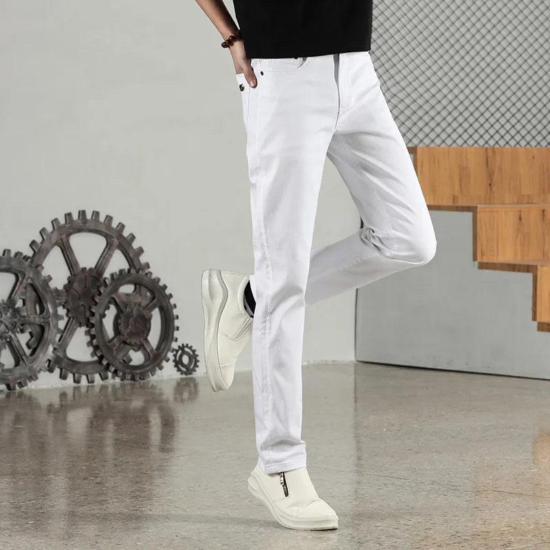 Jeans men's summer thin stretch slim fit loose straight Korean fashion casual versatile jeans pants 
Jeans men's summer thin stretch slim fit loose straight Korean fashion casual versatile jeans pants