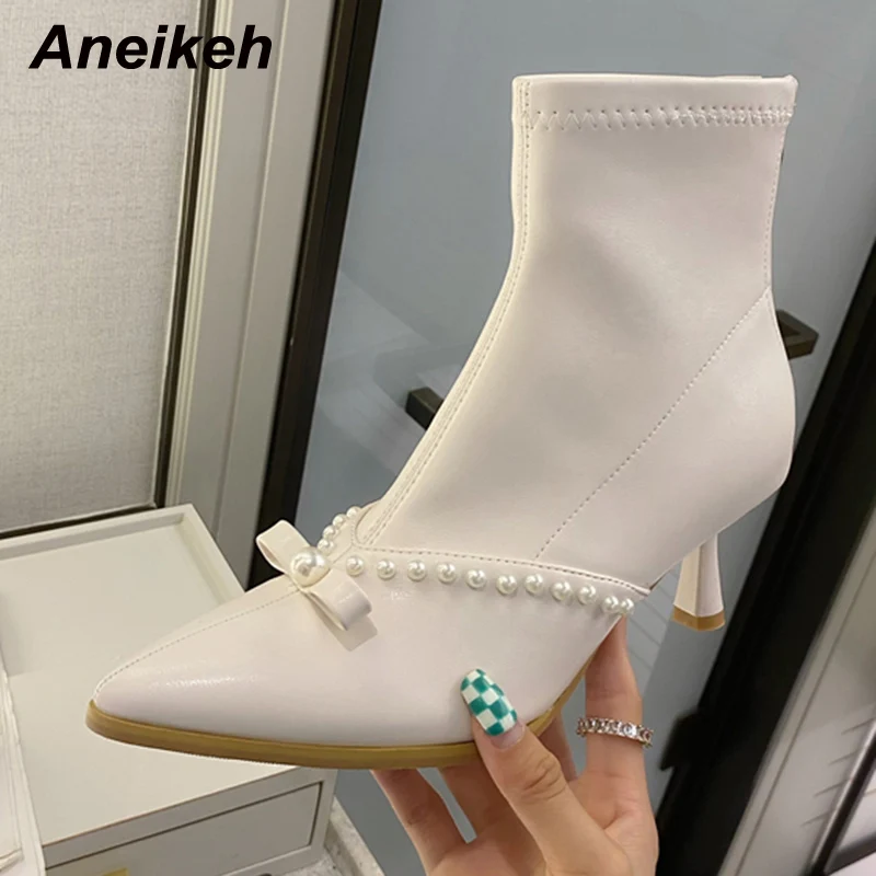 Aneikeh Concise PU String Bead Women's Autumn High Boots 2021 Elegant Sweet ANKLE Sewing Thin Heel Shoes Pointed Toe Party 34-39
Aneikeh Concise PU String Bead Women's Autumn High Boots 2021 Elegant Sweet ANKLE Sewing Thin Heel Shoes Pointed Toe Party 34-39