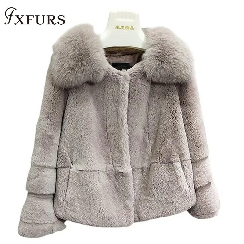 2020 New Women Winter Rex Rabbit Fur Jackets Short Lady's Warm Real Fur Coats Fox Fur Collars Whole SKin Fur Clothings Outwear 
2020 New Women Winter Rex Rabbit Fur Jackets Short Lady's Warm Real Fur Coats Fox Fur Collars Whole SKin Fur Clothings Outwear