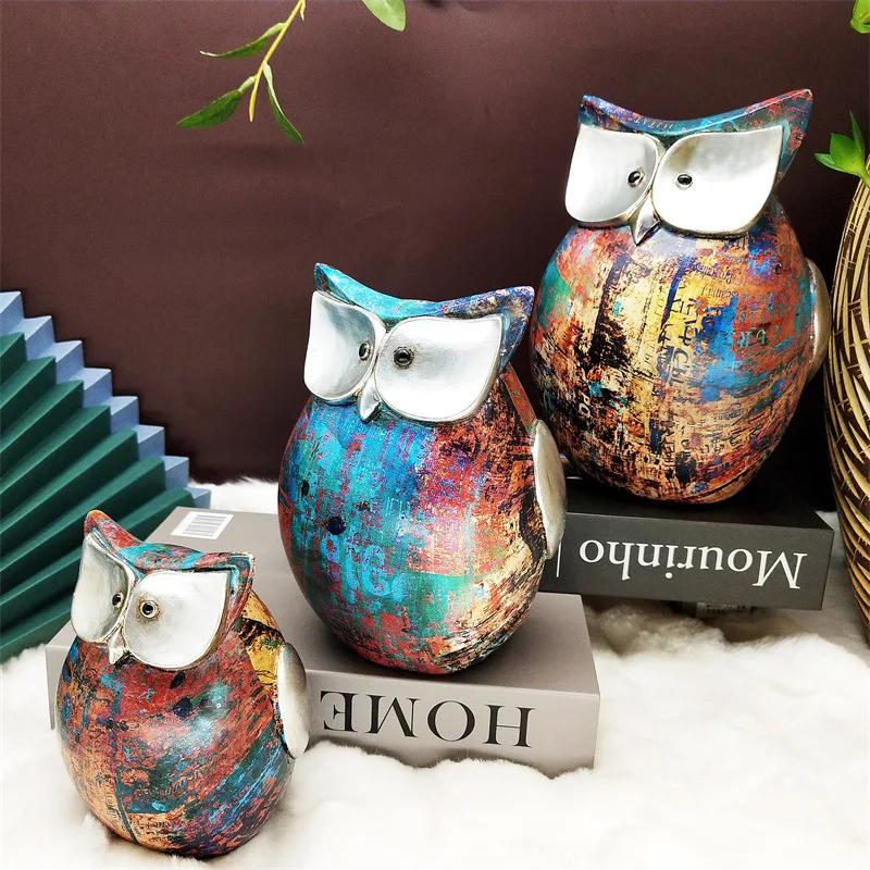 European creative colorful resin crafts owl ornaments home wine cooler living room resin water transfer decorations
European creative colorful resin crafts owl ornaments home wine cooler living room resin water transfer decorations