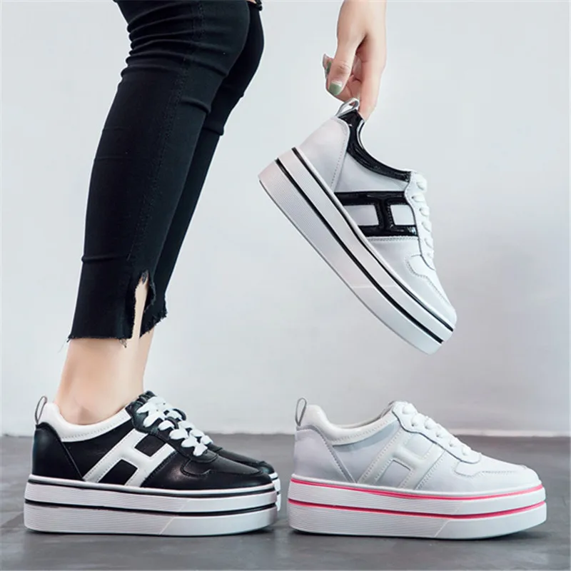 Platform Women's Sneakers Brand Designer Chunky Female Runing Shoes Tennis Sports Girls Flats Fashion Casual Ladies White Shoes
Platform Women's Sneakers Brand Designer Chunky Female Runing Shoes Tennis Sports Girls Flats Fashion Casual Ladies White Shoes