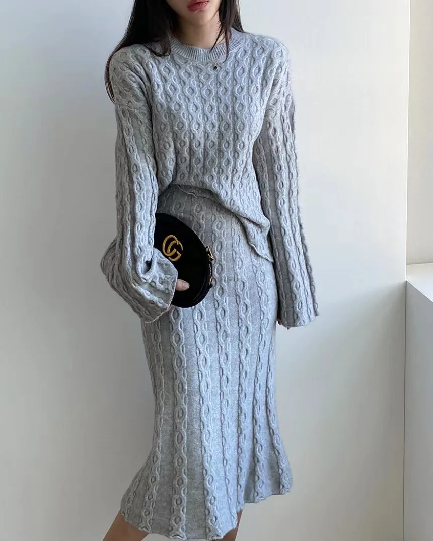 2020 winter pullover lazy loose outer wear long-sleeved slim-fit fishtail knitted skirt two-piece
2020 winter pullover lazy loose outer wear long-sleeved slim-fit fishtail knitted skirt two-piece