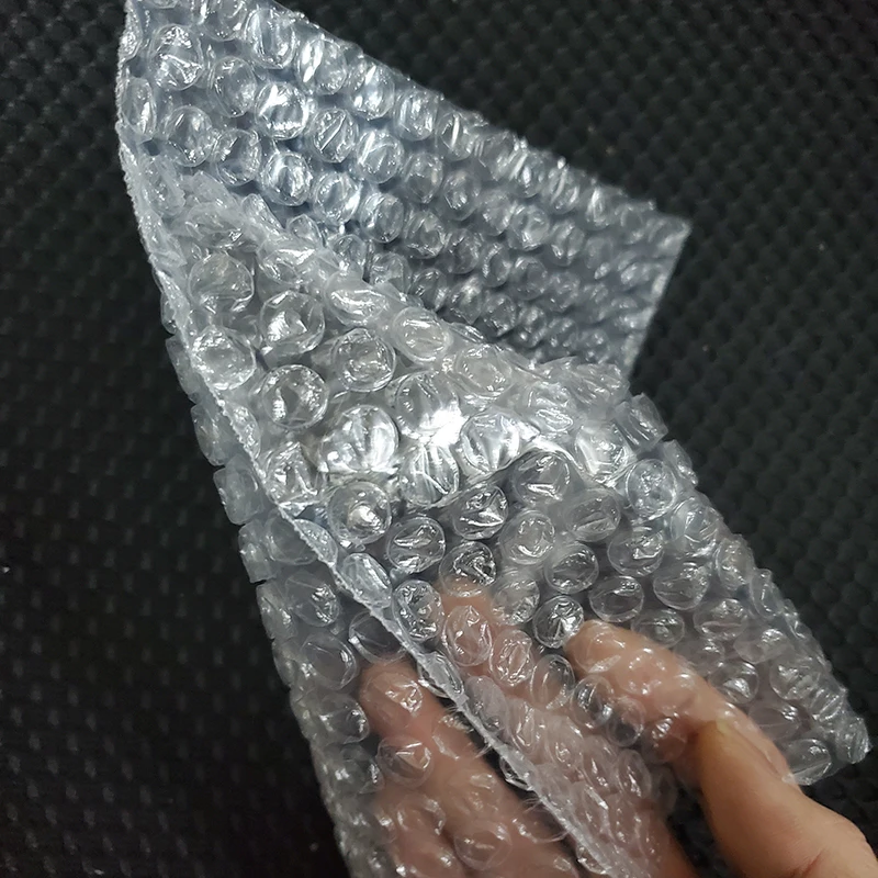 2021 50PCS Plastic Wrap Envelope White PE Clear Bubble Mailer Shockproof Bag Double Film Bubble Packaging Bags Size Collection 
2021 50PCS Plastic Wrap Envelope White PE Clear Bubble Mailer Shockproof Bag Double Film Bubble Packaging Bags Size Collection