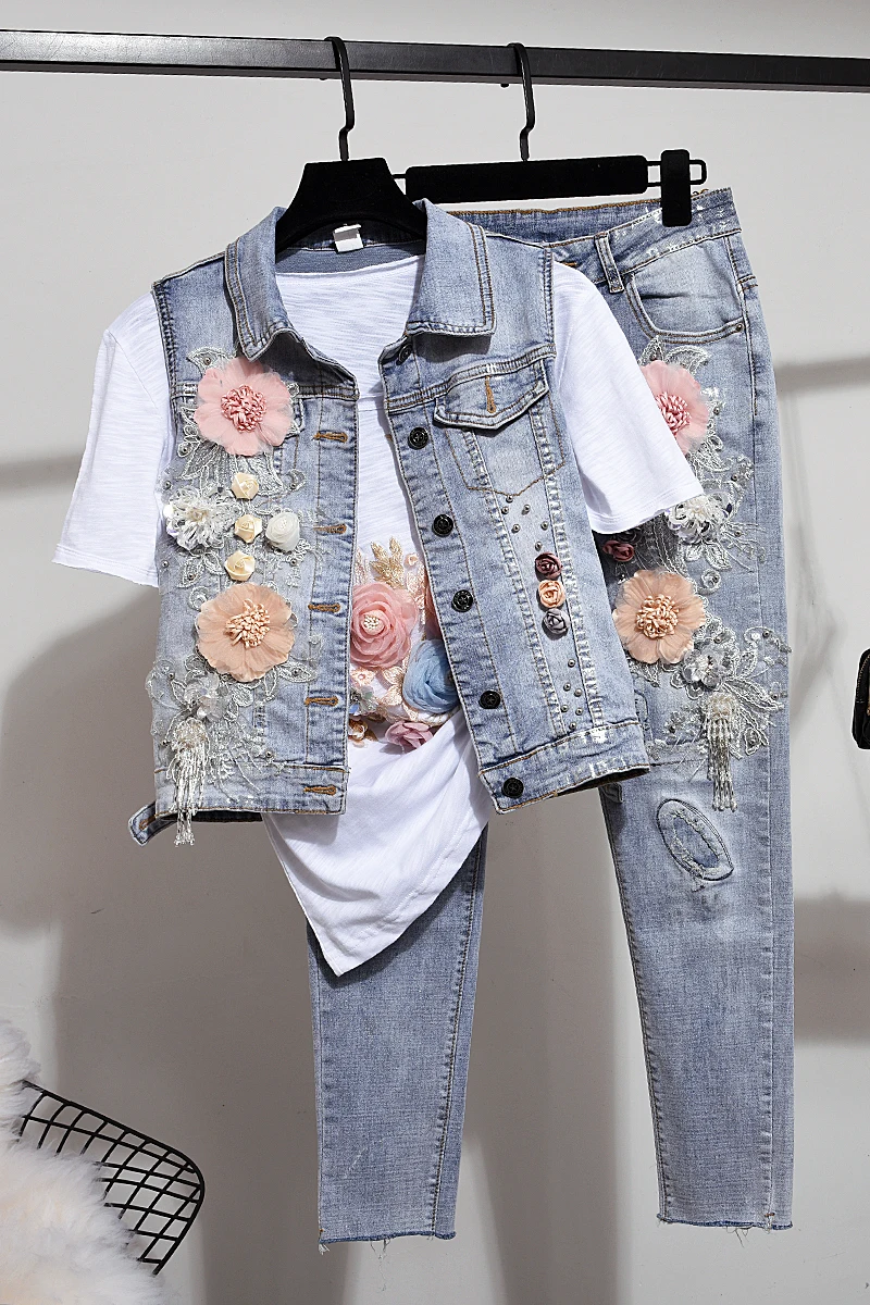 Denim 2 Piece Set Women Short Slim Flower Vest Jacket + Elastic Jeans Suit Girls Ladies Denim Pants Suit Ropa De Mujer
Denim 2 Piece Set Women Short Slim Flower Vest Jacket + Elastic Jeans Suit Girls Ladies Denim Pants Suit Ropa De Mujer
