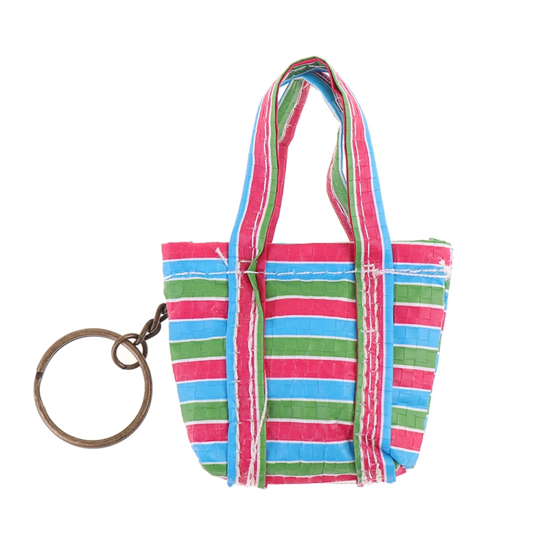 1pc Dollhouse Miniature Handbag Shopping Bag Shoulder Bag Keychain Doll Accessories
1pc Dollhouse Miniature Handbag Shopping Bag Shoulder Bag Keychain Doll Accessories