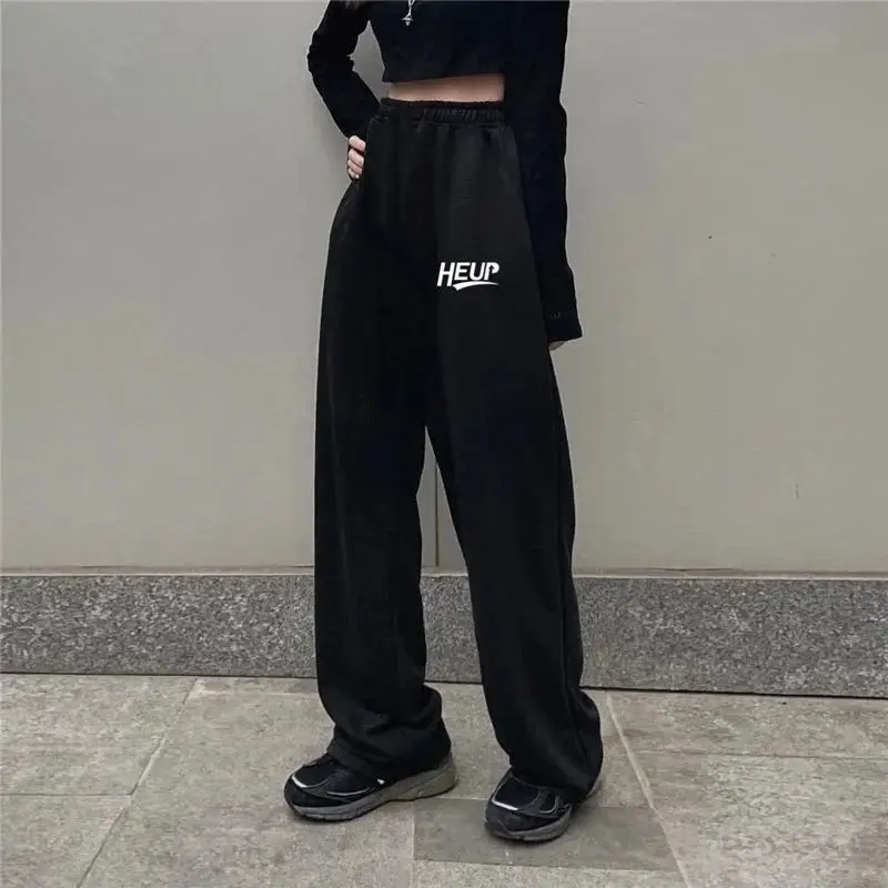 QWEEK Harajuku Streetwear Jogging Sweatpants Women Baggy Korean Fashion Black Sports Pants Kpop Wide Leg Trousers For Female 
QWEEK Harajuku Streetwear Jogging Sweatpants Women Baggy Korean Fashion Black Sports Pants Kpop Wide Leg Trousers For Female