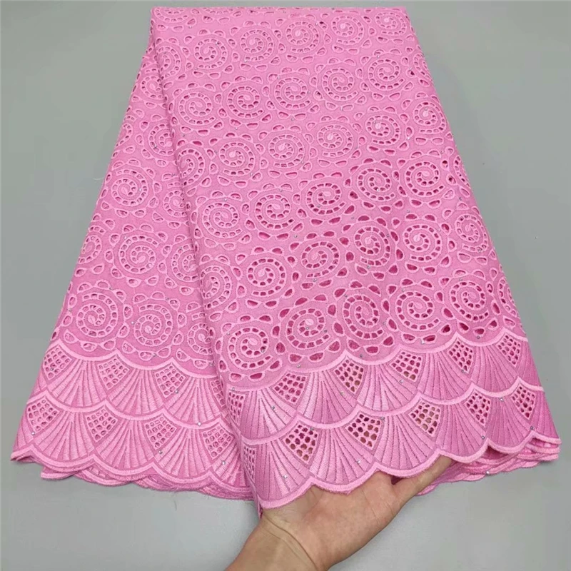 High Quality Dry Swiss Lace 2021 Latest Design Cotton Swiss Voile Lace Farbics 5 Yards African Fabrics
High Quality Dry Swiss Lace 2021 Latest Design Cotton Swiss Voile Lace Farbics 5 Yards African Fabrics