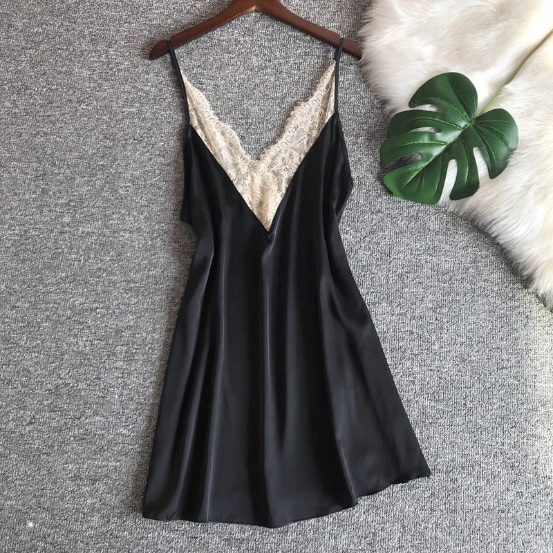 Woman Nightgowns Sleepshirts Sexy ice silk Nightdress female summer suspender nightdress lace silklace sleepwear SJ018 
Woman Nightgowns Sleepshirts Sexy ice silk Nightdress female summer suspender nightdress lace silklace sleepwear SJ018