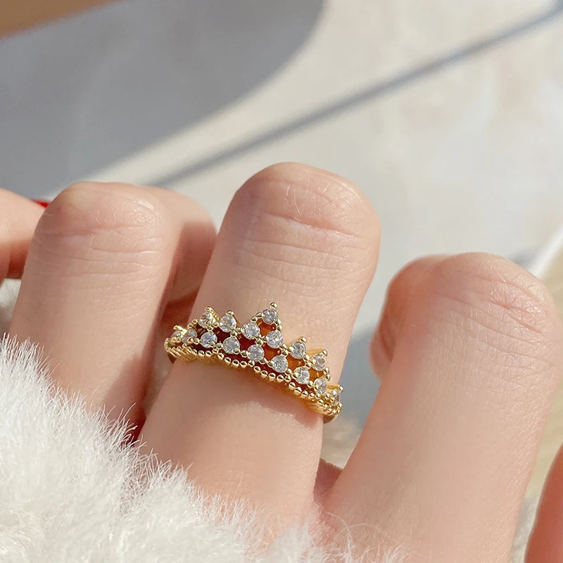 2021 New Arrive Popular Design 14k Real Gold Crown Double Layer Rings for Women Adjustable Open Advanced Jewelry Bling Zirconia
2021 New Arrive Popular Design 14k Real Gold Crown Double Layer Rings for Women Adjustable Open Advanced Jewelry Bling Zirconia