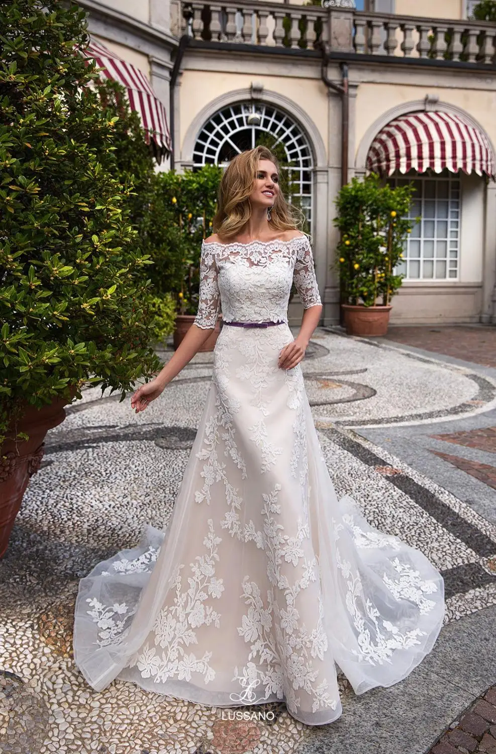 New Sexy Mermaid Wedding Dresses 2020 Boat Neck Half Sleeves Court Train Bride Gowns Vestido de noiva sereia Robe de mariee
New Sexy Mermaid Wedding Dresses 2020 Boat Neck Half Sleeves Court Train Bride Gowns Vestido de noiva sereia Robe de mariee