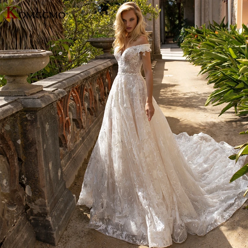 High-End Off the Shoulder Embroidery Appliques 3D Flowers Wedding Dress Luxury Sweetheart Neck Cathedral Train Bridal Ball Gown
High-End Off the Shoulder Embroidery Appliques 3D Flowers Wedding Dress Luxury Sweetheart Neck Cathedral Train Bridal Ball Gown