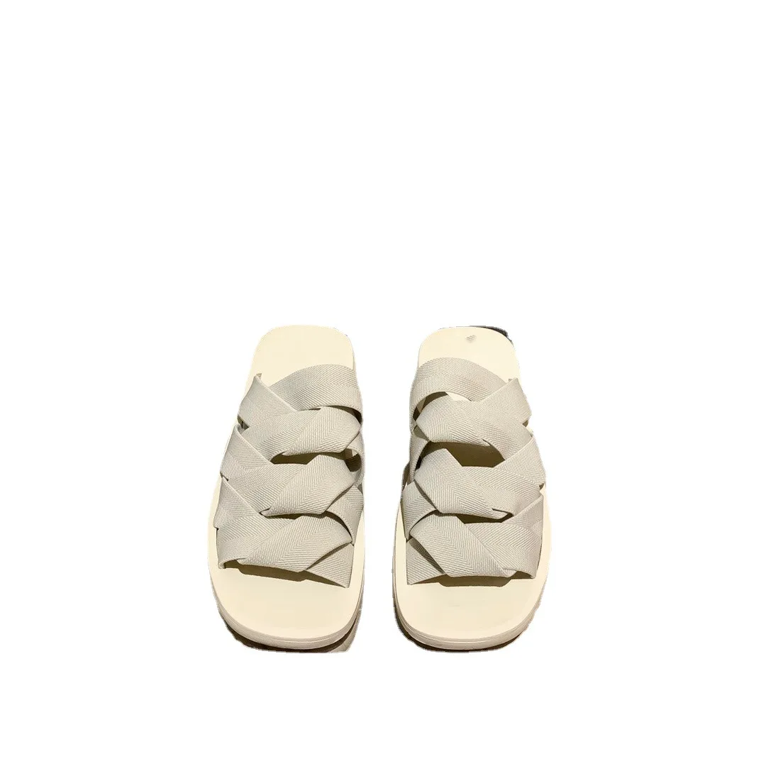 2021 new flat bottom woven beach thick soles non slip fashion shoes for women summer slipper women
2021 new flat bottom woven beach thick soles non slip fashion shoes for women summer slipper women