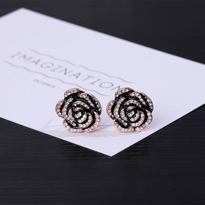 Delicate Camellia Petite Earrings Black Flower Rose Full Rhinestone Luxury Earring Accessories For Women
Delicate Camellia Petite Earrings Black Flower Rose Full Rhinestone Luxury Earring Accessories For Women