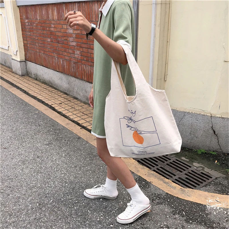Women Canvas Shoulder Bag Large Capacity Daily Shopping Bags Students Books Bag Fruit Illustration Cotton Cloth Handbags Totes
Women Canvas Shoulder Bag Large Capacity Daily Shopping Bags Students Books Bag Fruit Illustration Cotton Cloth Handbags Totes