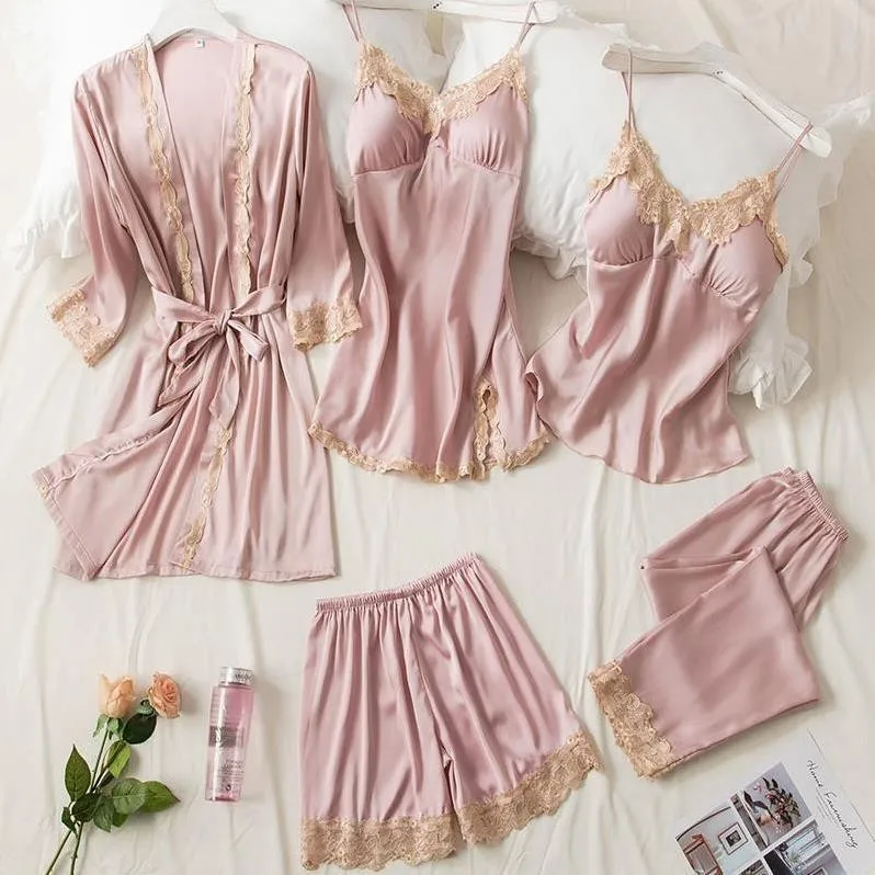 Lace Sleepwear Sexy Kimono Bathrobe Gown Women 5PCS Pajamas Suit Satin Nightwear Pijamas Silky Loungewear pjs set
Lace Sleepwear Sexy Kimono Bathrobe Gown Women 5PCS Pajamas Suit Satin Nightwear Pijamas Silky Loungewear pjs set