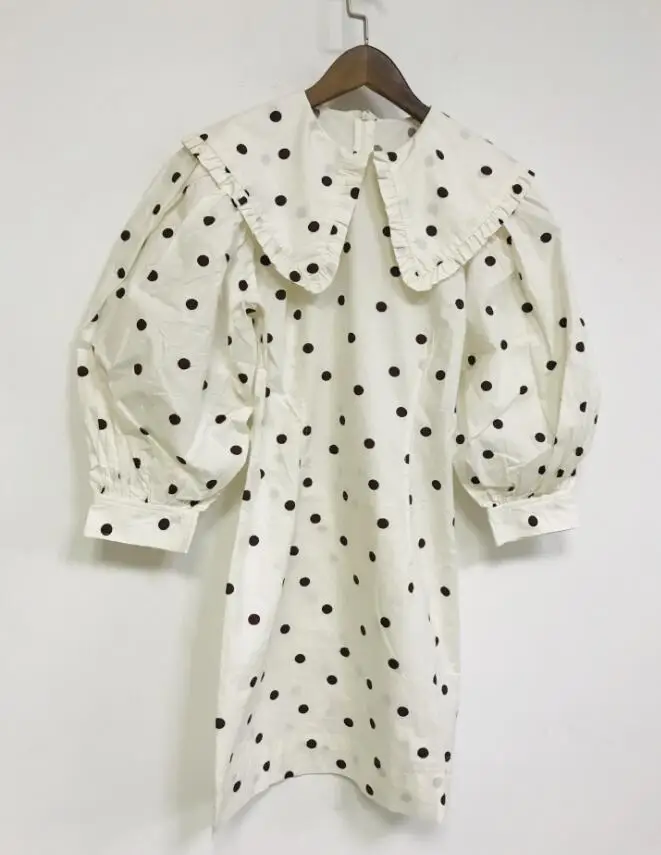 Half Puff Sleeve Women Mini Dress 2020 New Lady Slim Large Peter Pan Collar Polka Dot Female Short Dresses Casual
Half Puff Sleeve Women Mini Dress 2020 New Lady Slim Large Peter Pan Collar Polka Dot Female Short Dresses Casual