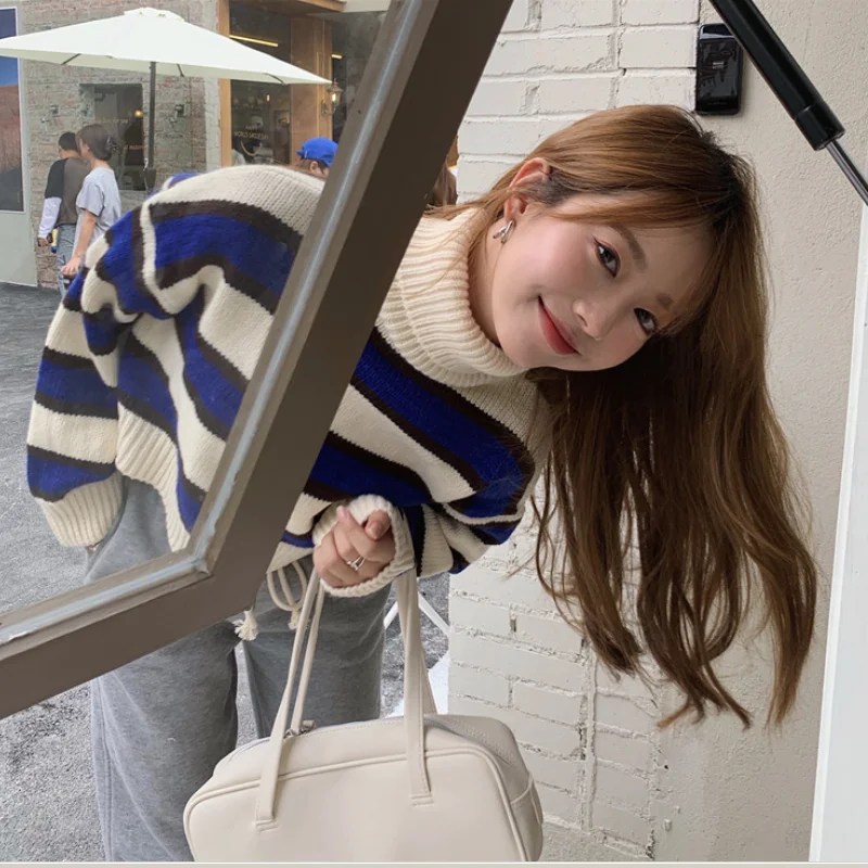 2020 Autumn And Winter Women's Sweater Korean Version Silm Casual All-match Fashion Kintted High Neck Striped Sexy Pullover Tops
2020 Autumn And Winter Women's Sweater Korean Version Silm Casual All-match Fashion Kintted High Neck Striped Sexy Pullover Tops