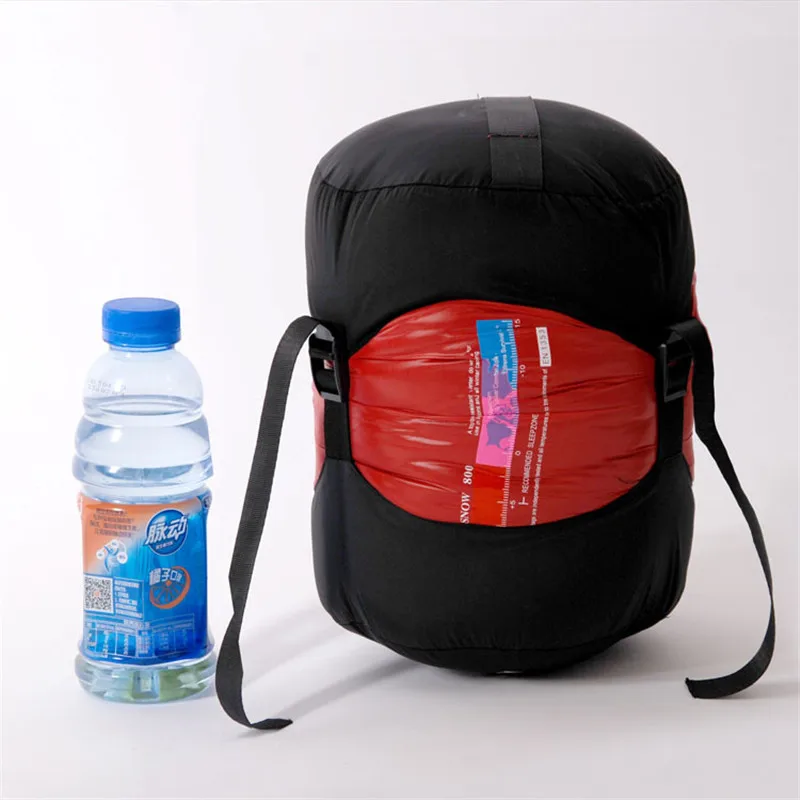 White Goose Down Sleeping Bag,The hat is detachable,Open to Serve as a Quilt Winter and Spring Chequer Envelope style bag
White Goose Down Sleeping Bag,The hat is detachable,Open to Serve as a Quilt Winter and Spring Chequer Envelope style bag