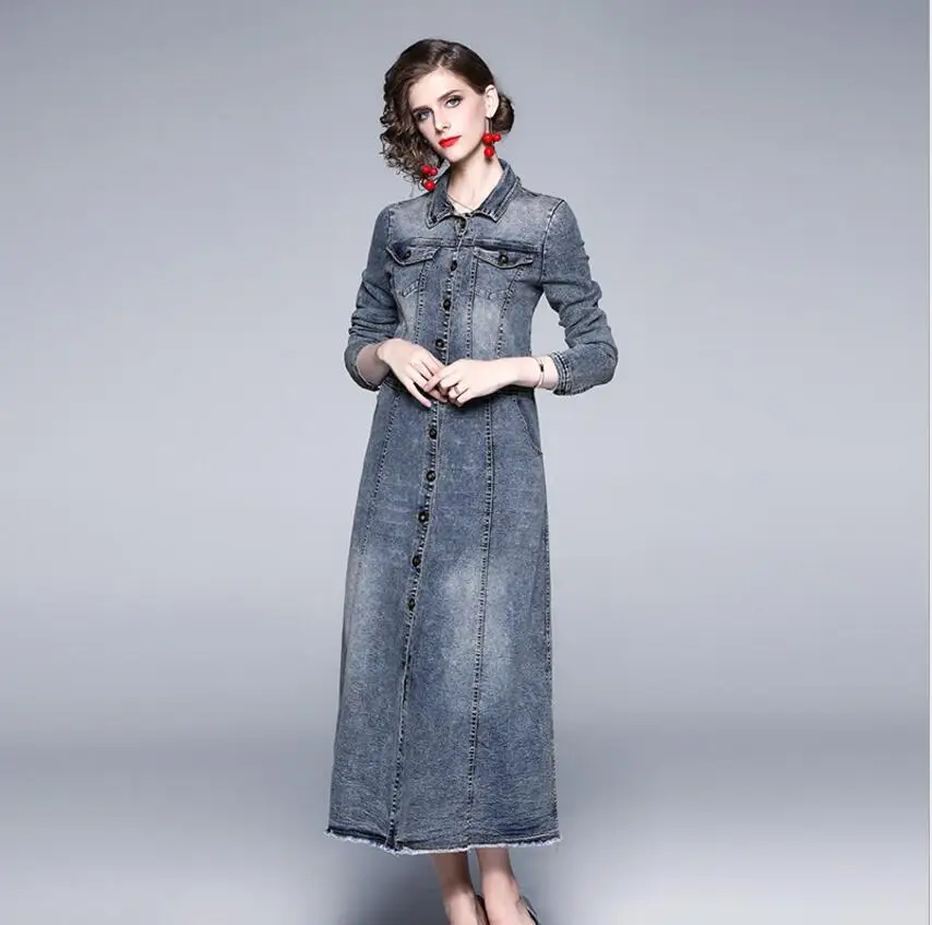 European fashion denim shirt dress women's long sleeved blue jeans dress pocket spring and autumn vintage dress long 2020
European fashion denim shirt dress women's long sleeved blue jeans dress pocket spring and autumn vintage dress long 2020