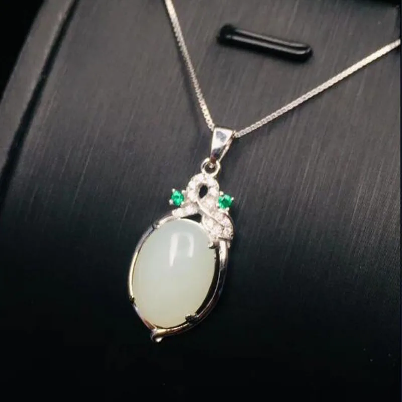 Fine Jewelry Beautiful Natural Hetian Jade Carved Zircon Chinese Pendant 925 Silver Amulet Lucky
Fine Jewelry Beautiful Natural Hetian Jade Carved Zircon Chinese Pendant 925 Silver Amulet Lucky