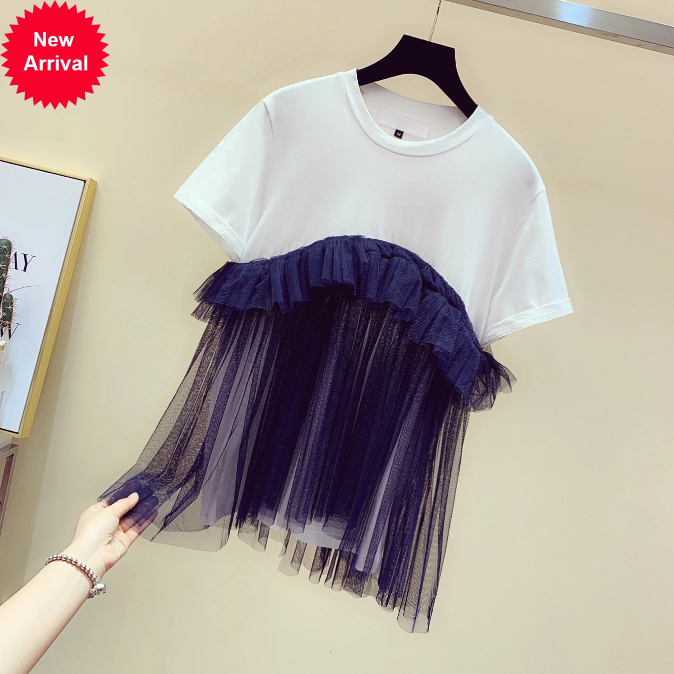 Mesh Stitching White T Shirt Woman Short Sleeve Spring Summer 2020 New Korean Loose Personality Top
Mesh Stitching White T Shirt Woman Short Sleeve Spring Summer 2020 New Korean Loose Personality Top