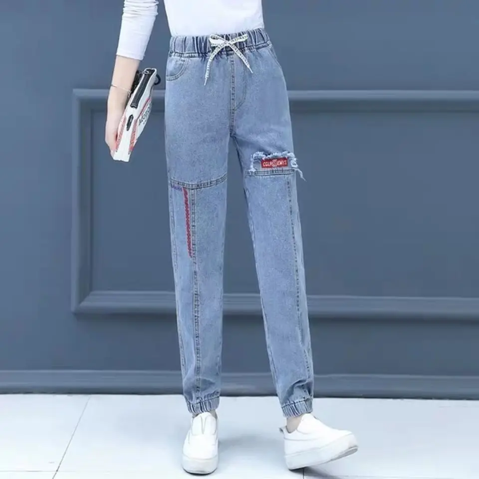Autumn junior high school students elastic waist loose skinny jeans women's Korean fashion Harlan straight pants
Autumn junior high school students elastic waist loose skinny jeans women's Korean fashion Harlan straight pants