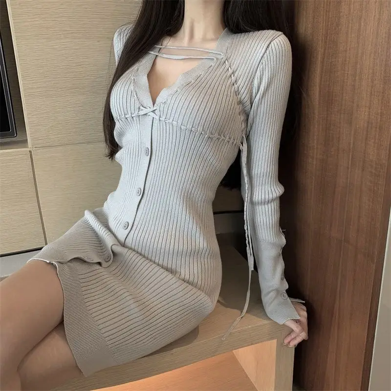 Sweet Girl Korean Elegant Woman Sexy Bandage Dress V-Neck Cardigan Button Nightclub Party Harajuku Sexy Slim Women Sweater Dress
Sweet Girl Korean Elegant Woman Sexy Bandage Dress V-Neck Cardigan Button Nightclub Party Harajuku Sexy Slim Women Sweater Dress