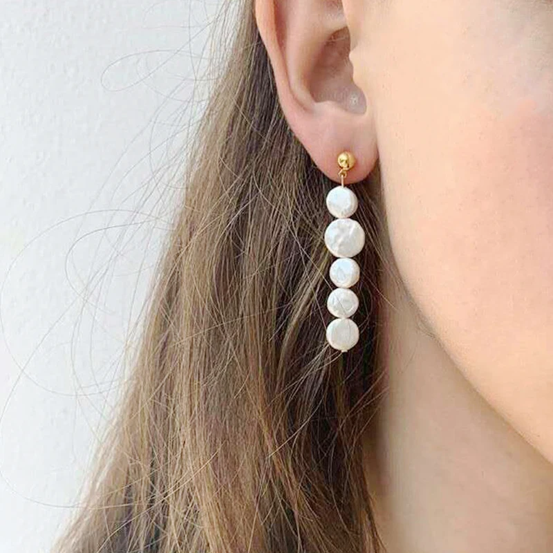 irregular pearl pendant earring women temperament Korean oblate pearl jewelry exquisite fashion long pendant accessories 2020
irregular pearl pendant earring women temperament Korean oblate pearl jewelry exquisite fashion long pendant accessories 2020