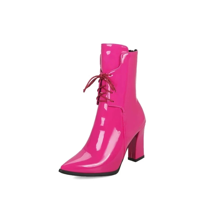 Oversize Large size Ma'am Coarse heel Short boots Pure color Frenulum Boot barrel High heel boots
Oversize Large size Ma'am Coarse heel Short boots Pure color Frenulum Boot barrel High heel boots