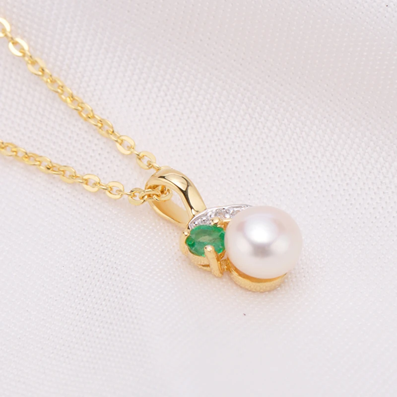 Pearl Necklace Made with 925 Sterling Silver Chain 18K Gold Color and Pearl Pendant
Pearl Necklace Made with 925 Sterling Silver Chain 18K Gold Color and Pearl Pendant