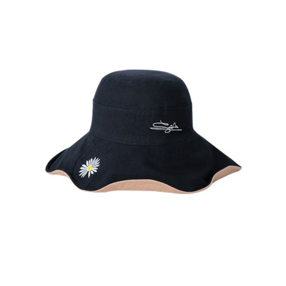 Creative Lotus Leaf Design Ladies Summer Hat Small Daisy Fisherman Hat Japanese Double-sided Sun Hat Summer Hat Big Brim Sunhat
Creative Lotus Leaf Design Ladies Summer Hat Small Daisy Fisherman Hat Japanese Double-sided Sun Hat Summer Hat Big Brim Sunhat