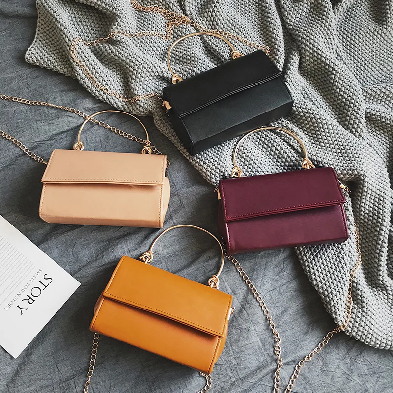 Women's Handbag 2020 Versatile New Style Tote Lady Luxury Chain Shoulder Bag Retro Messenger Bags for Women Small Flap 
Women's Handbag 2020 Versatile New Style Tote Lady Luxury Chain Shoulder Bag Retro Messenger Bags for Women Small Flap