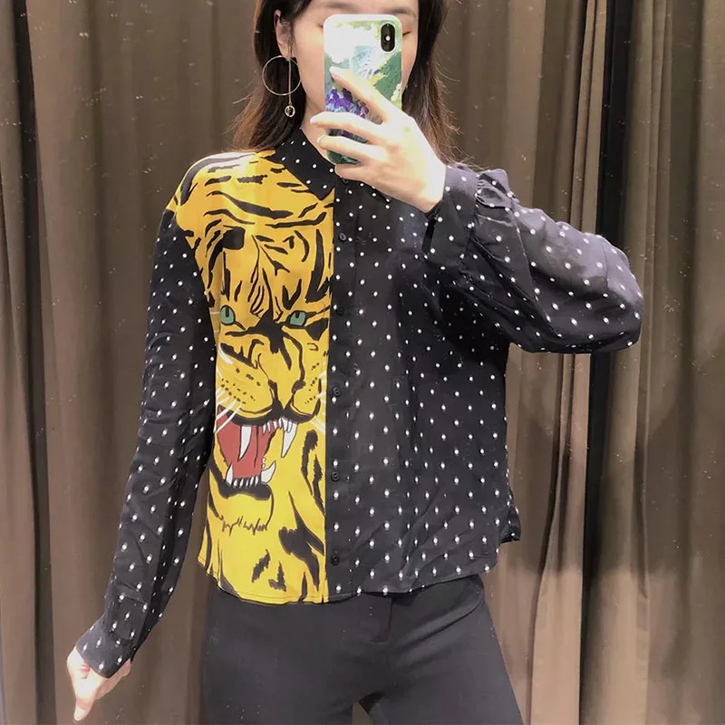 Women 2020 Retro Fashion Splicing Shirt Female Full Of Design Animal Print Lapel Long Sleeve Top
Women 2020 Retro Fashion Splicing Shirt Female Full Of Design Animal Print Lapel Long Sleeve Top