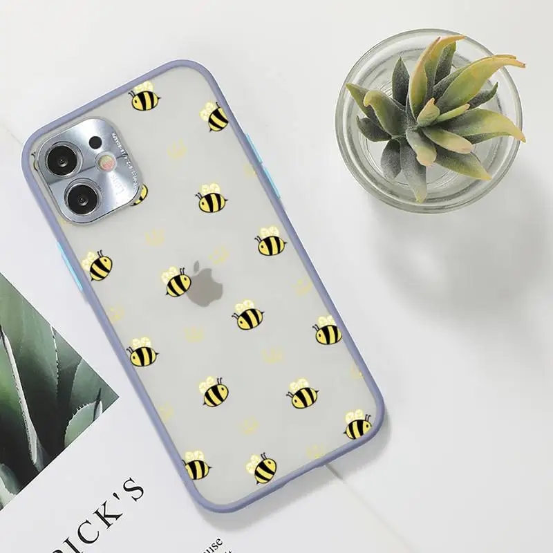 Love Heart Cute bee Phone Case For iPhone 12 11 Mini Pro XR XS Max 7 8 Plus X Matte transparent Gray Back Cover
Love Heart Cute bee Phone Case For iPhone 12 11 Mini Pro XR XS Max 7 8 Plus X Matte transparent Gray Back Cover